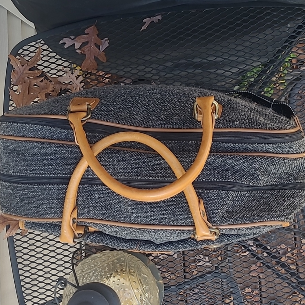 Cambridge Vintage Gray Tweed and Leather Carry-On Satchel Weekender Bag - Picture 7 of 11